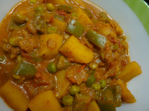 aloo-matar-capsicum