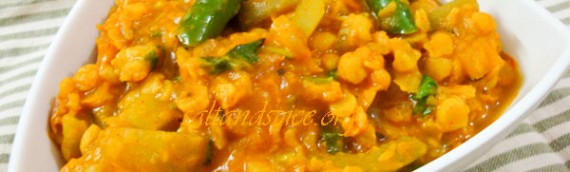 Bottle Gourd With Channa Dal / Lauki Dal